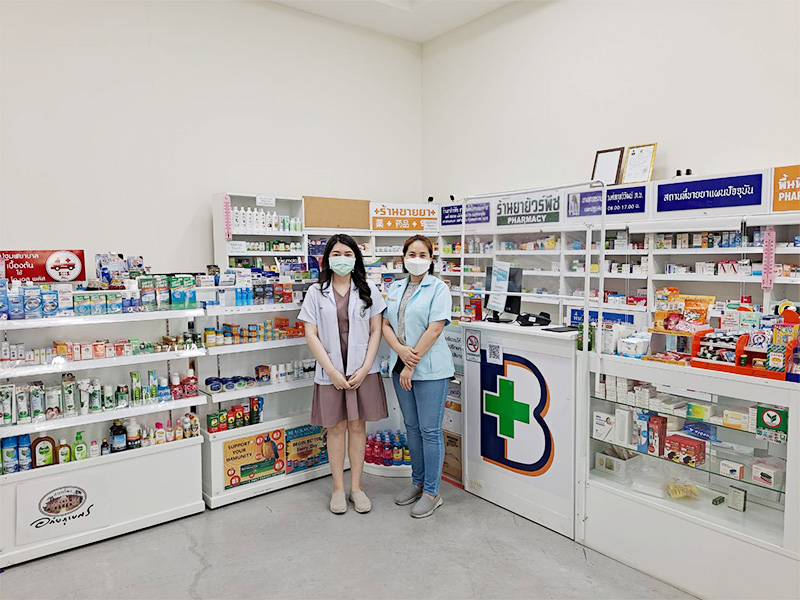 BLEZ Pharmacy Tha Maharaj